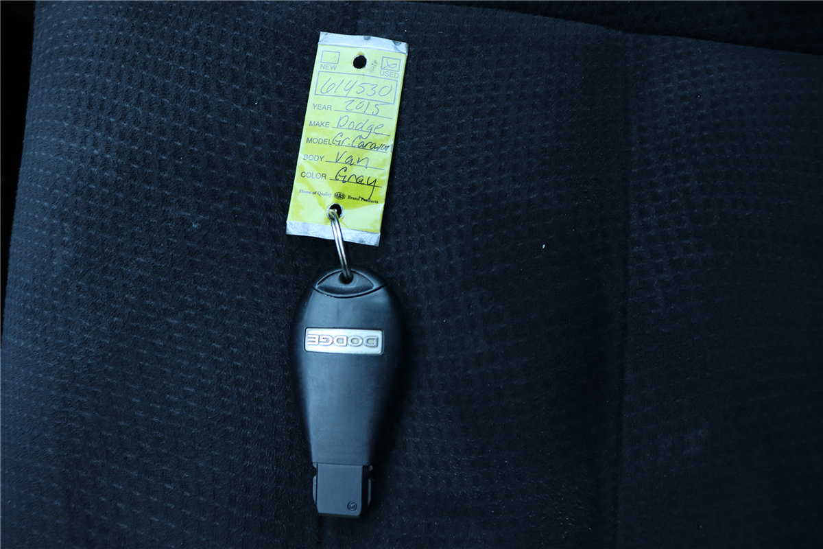 Used 2015 Dodge Grand Caravan SE w/ Quick Order Package 29E SE FWD image 39