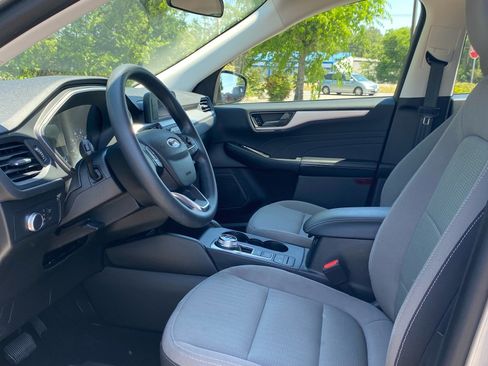 Used 2022 Ford Escape S AWD/4WD image 15