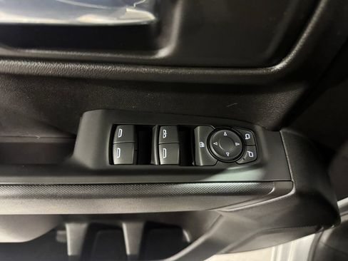 Used 2022 Chevrolet Silverado 1500 Custom RWD image 19