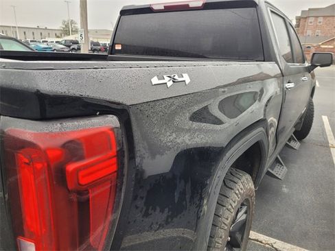 Used 2022 GMC Sierra 1500 SLT w/ SLT Convenience Package image 8
