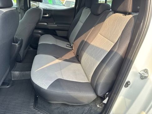 Used 2023 Toyota Tacoma TRD Off-Road AWD/4WD image 6