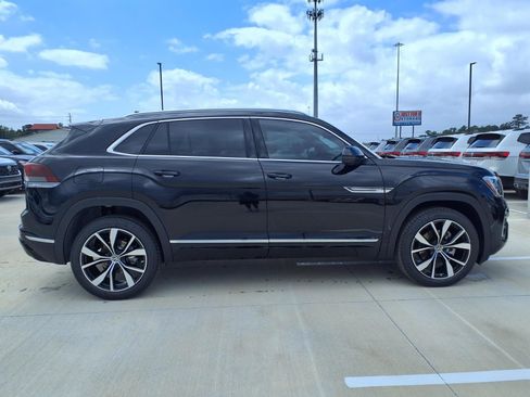 New 2026 Volkswagen Atlas Cross Sport SEL Premium R-Line AWD/4WD image 3