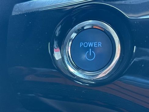 Certified 2020 Toyota Prius Prime XLE FWD image 28