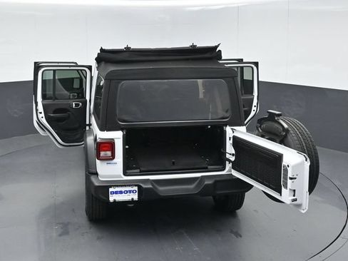 Used 2022 Jeep Wrangler Unlimited Sport AWD/4WD image 58