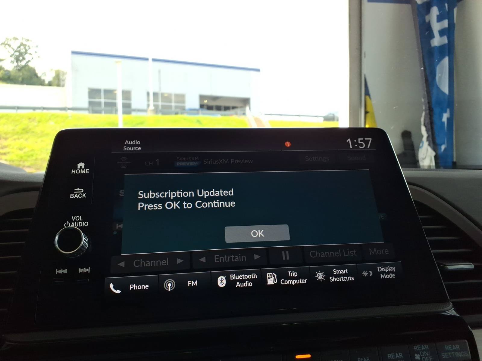 Certified 2025 Honda Odyssey EX-L image 27