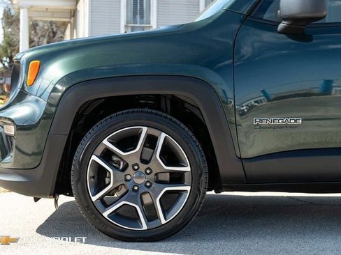 Used 2021 Jeep Renegade Sport image 11