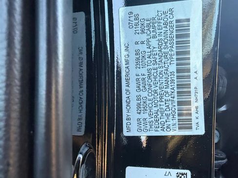 Used 2019 Honda Accord EX image 32