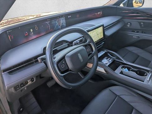 Used 2025 Lincoln Nautilus Premier w/ Equipment Group 102A AWD/4WD image 14