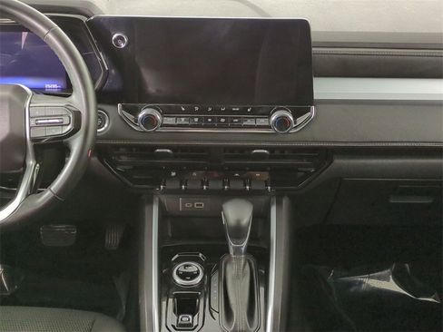 Certified 2023 Chevrolet Colorado LT w/ LT Convenience Package II image 20