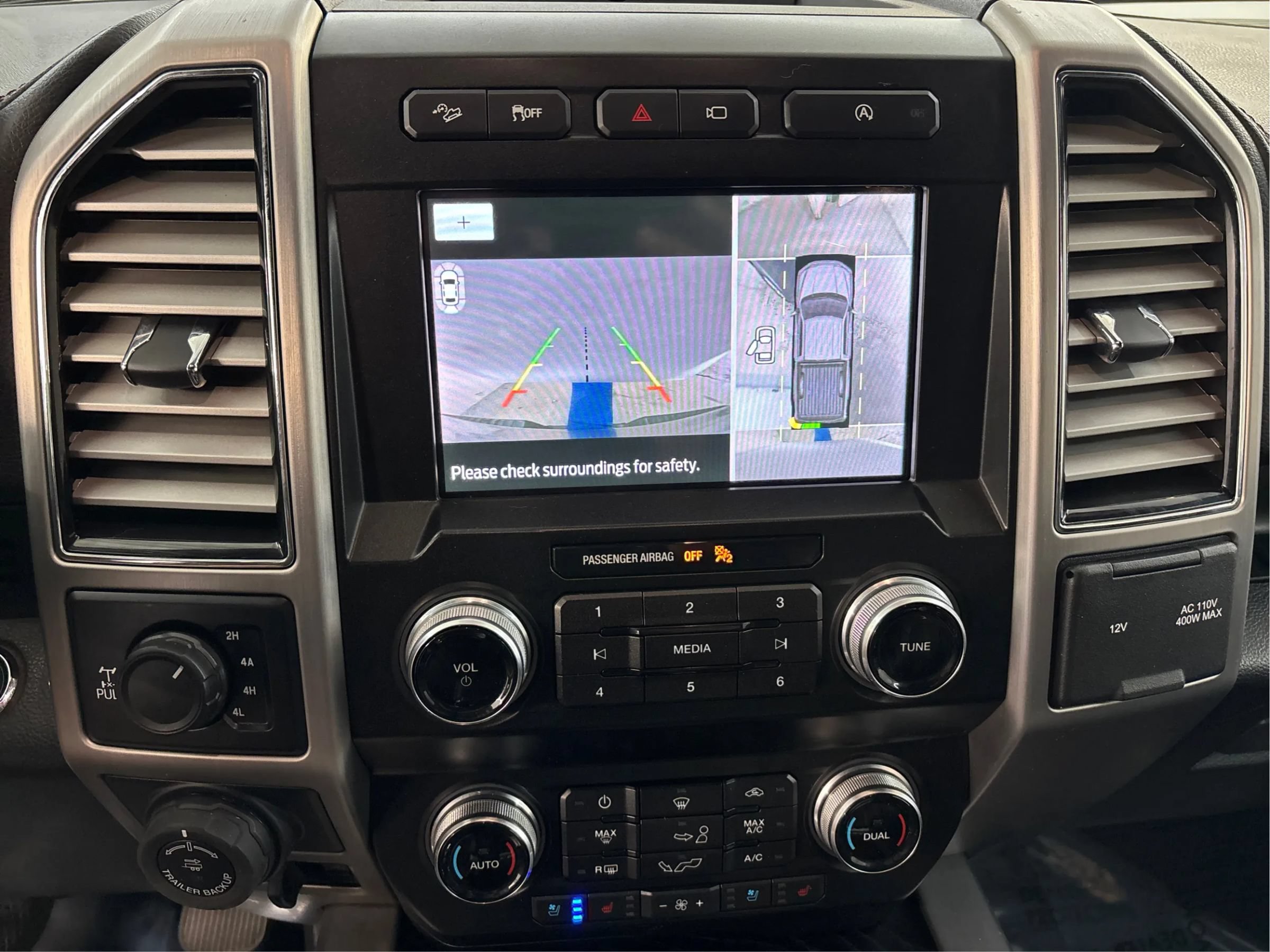 Used 2019 Ford F150 Platinum w/ Equipment Group 701A Luxury AWD/4WD image 36