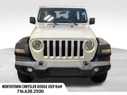 Used 2019 Jeep Wrangler Unlimited Sport S AWD/4WD image 2