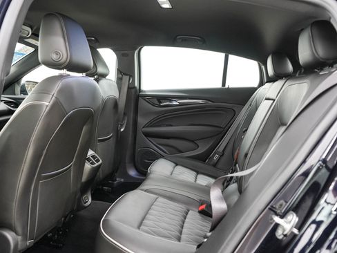Used 2019 Buick Regal Avenir FWD image 13
