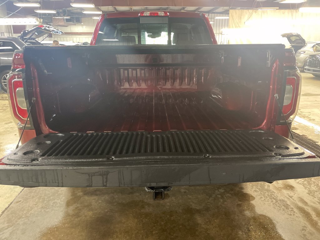 Used 2016 GMC Sierra 1500 SLT w/ SLT Premium Package AWD/4WD image 21