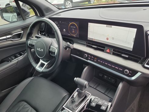 Certified 2025 Kia Sportage X-Pro Prestige image 7