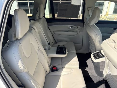 New 2026 Volvo XC90 B6 Ultra w/ Protection Package AWD/4WD image 15