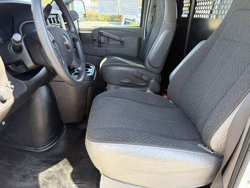 Used 2024 GMC Savana 2500 w/ Driver Convenience Package RWD image 17