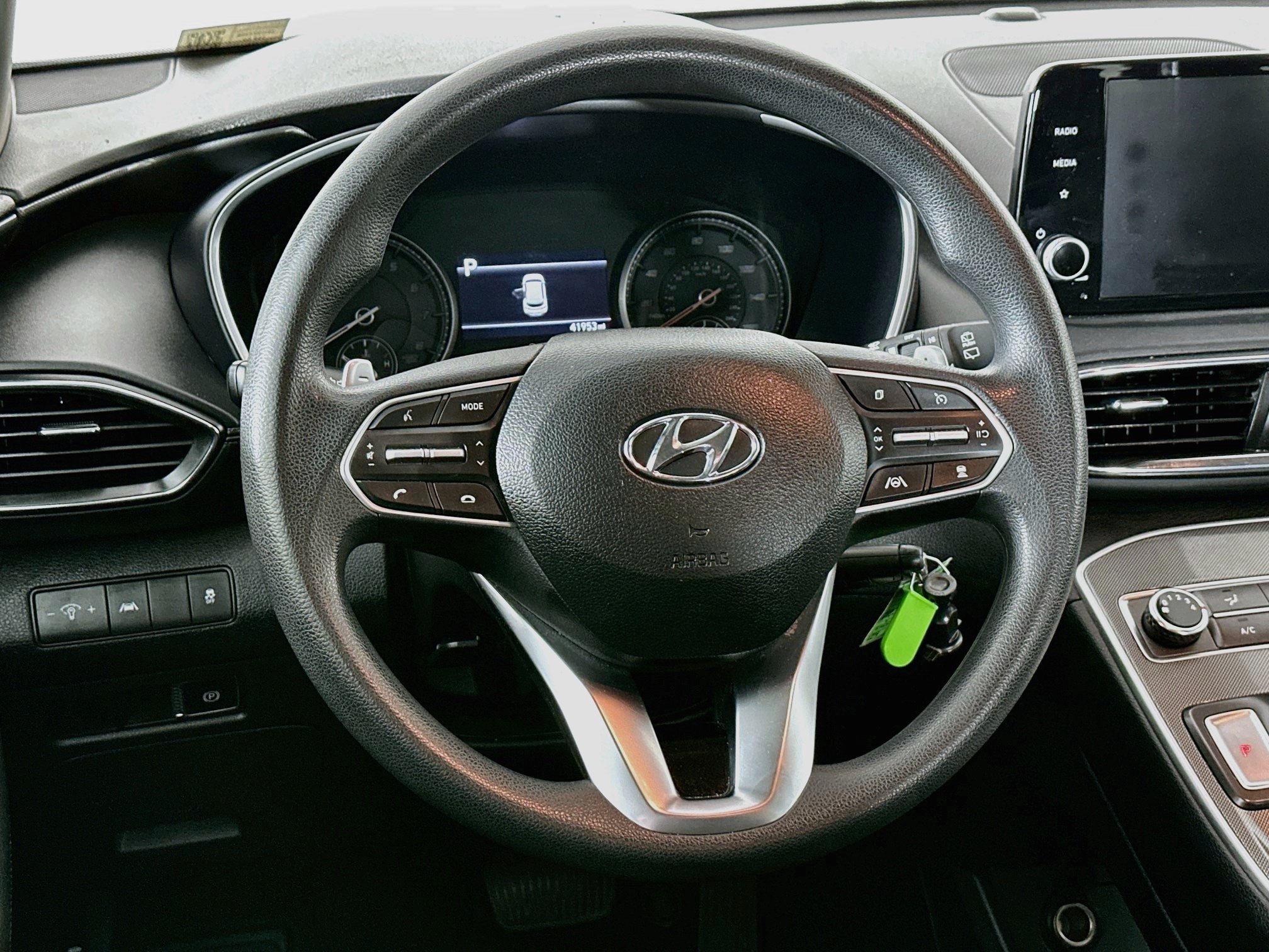Used 2023 Hyundai Santa Fe SE AWD/4WD image 18