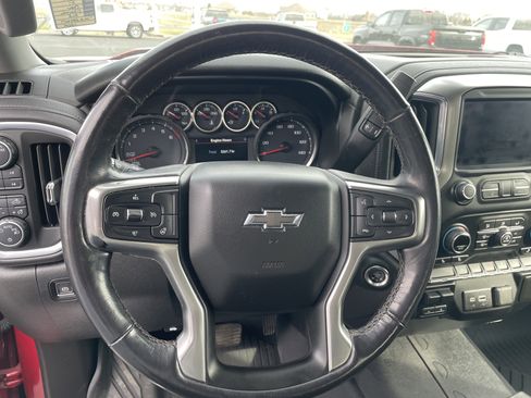 Used 2021 Chevrolet Silverado 1500 RST image 10