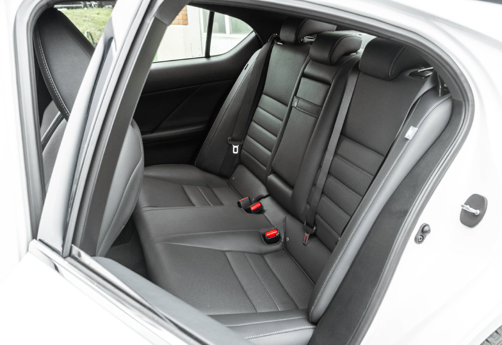 Used 2022 Lexus IS 300 F Sport AWD/4WD image 25