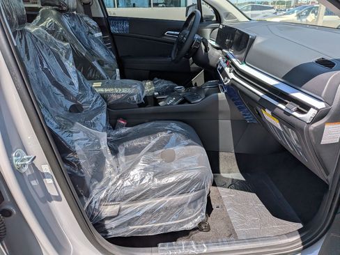 New 2026 Kia Sportage EX AWD/4WD image 35
