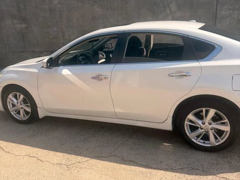 Used 2013 Nissan Altima 2.5 SV w/ 2.5SV Convenience Pkg FWD image 8