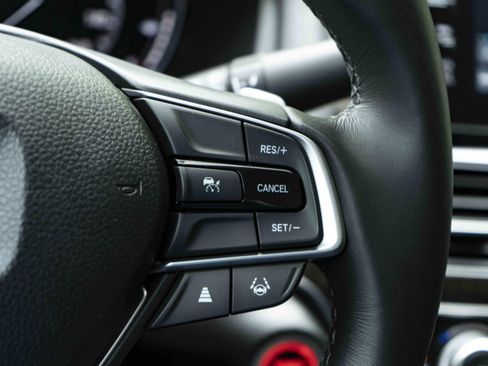 Used 2021 Honda Accord EX-L image 21