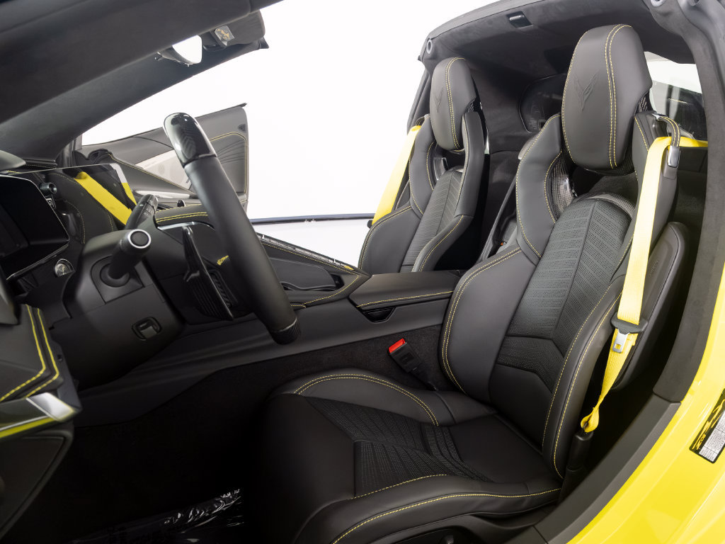 Used 2023 Chevrolet Corvette Z06 w/ Battery Protection Package RWD image 36