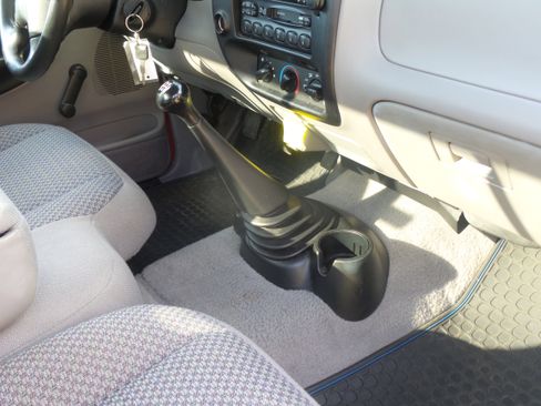 Used 1998 Ford Ranger XLT image 56