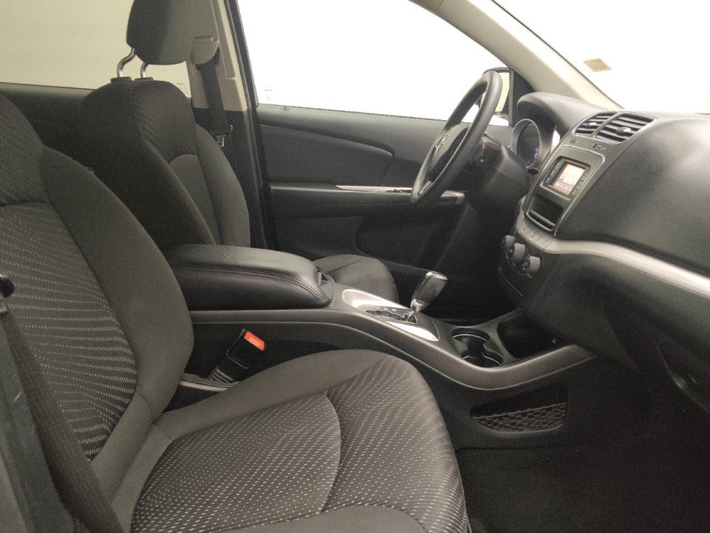 Used 2018 Dodge Journey SE FWD image 21