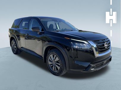 Used 2024 Nissan Pathfinder S