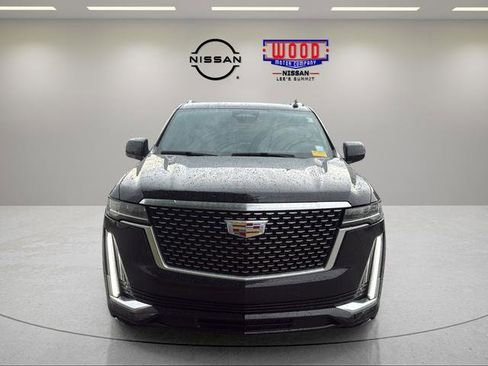 Used 2021 Cadillac Escalade ESV Premium Luxury AWD/4WD image 6