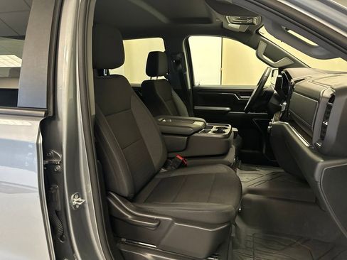 Used 2024 Chevrolet Silverado 1500 LT w/ Protection Package AWD/4WD image 28