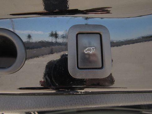 Used 2016 Toyota Highlander Limited image 14