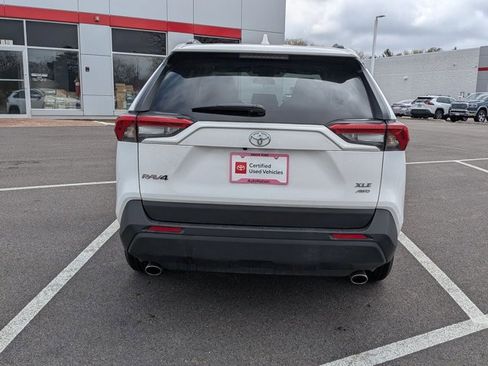Used 2025 Toyota RAV4 XLE image 6