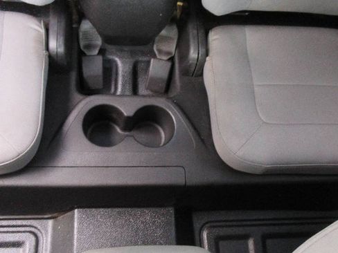 Used 2018 Chevrolet Colorado W/T w/ WT Convenience Package RWD image 25