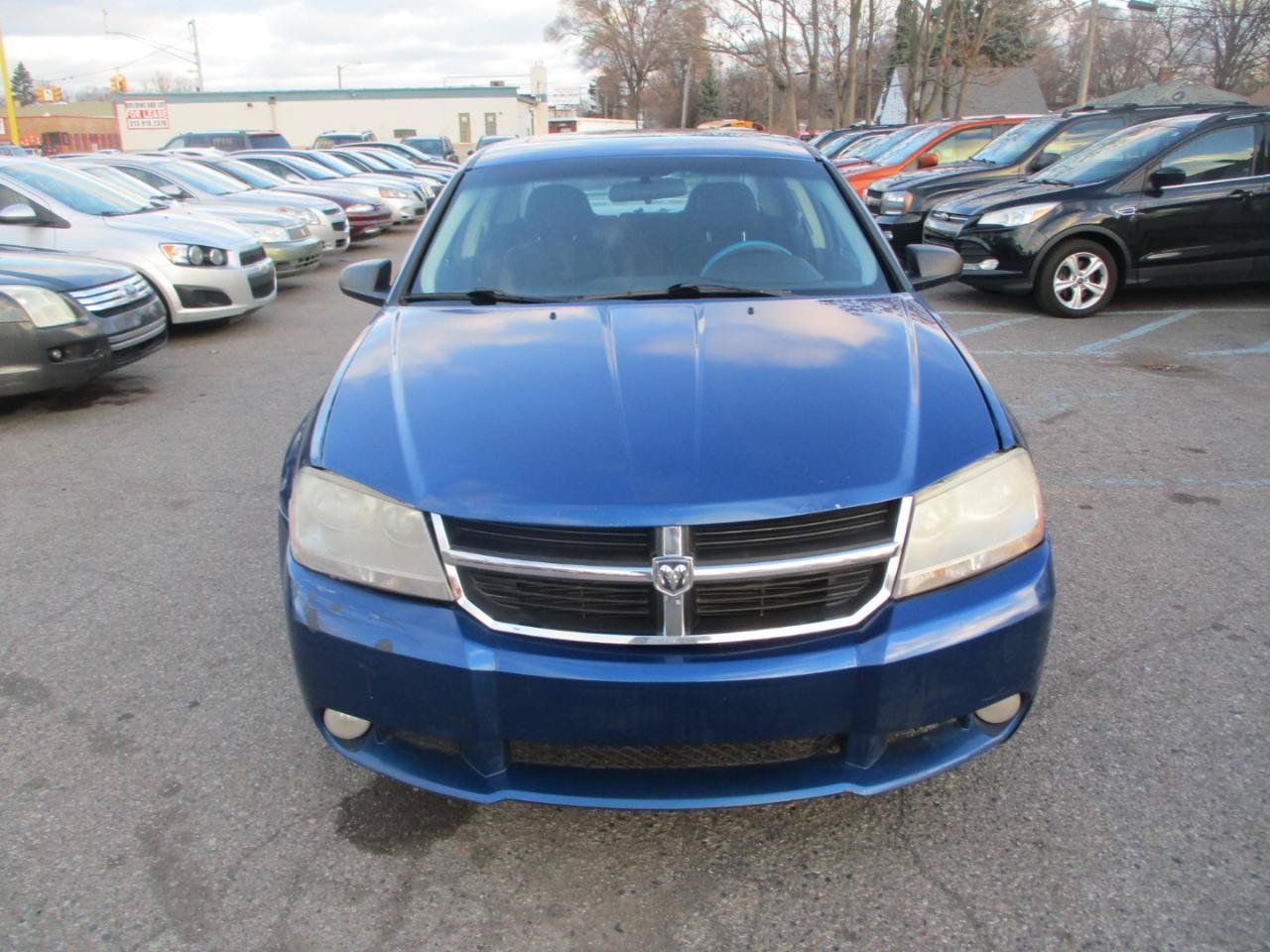 Used 2010 Dodge Avenger SXT w/ Premium Convenience Group FWD image 3
