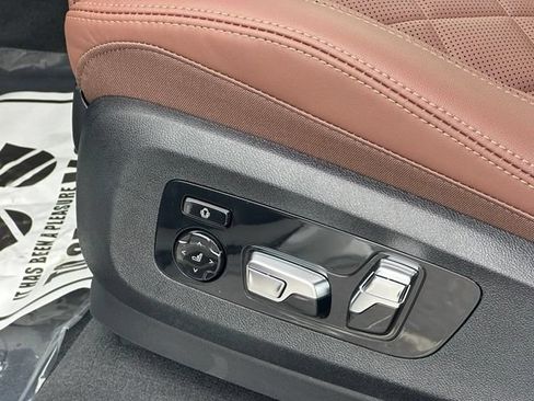New 2026 BMW X5 xDrive50e w/ Climate Comfort Package AWD/4WD image 28