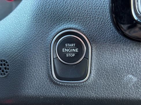 Used 2021 Mercedes-Benz Sprinter 2500 w/ Comfort Plus Package image 22