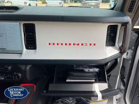 New 2026 Ford Bronco Heritage Edition AWD/4WD image 18