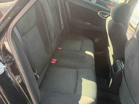 Used 2015 Nissan Sentra SR w/ Navigation Package FWD image 19