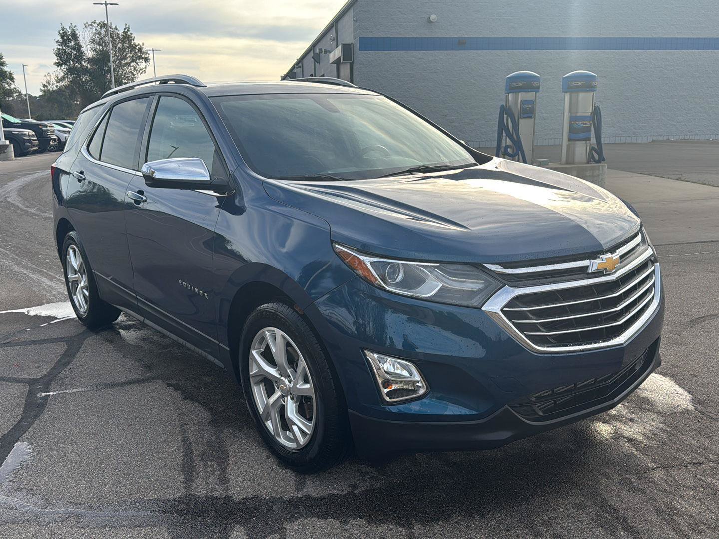 Used 2019 Chevrolet Equinox Premier FWD image 7