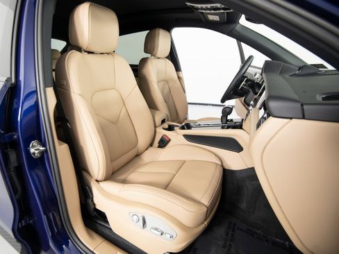 New 2026 Porsche Macan S image 33