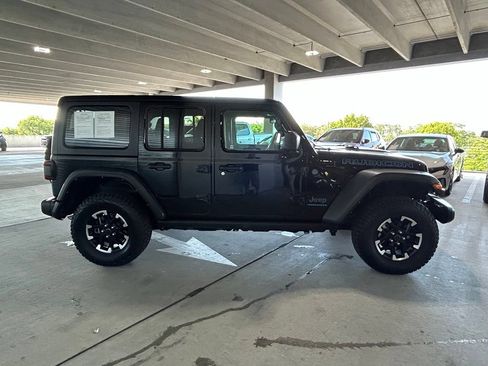 Used 2024 Jeep Wrangler Unlimited Rubicon 4xe AWD/4WD image 6