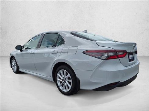 Used 2024 Toyota Camry LE FWD image 8