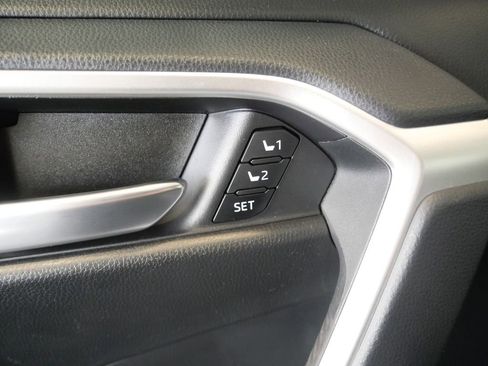 Used 2025 Toyota RAV4 XLE Premium w/ Weather Package AWD/4WD image 31
