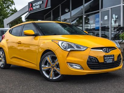 Used 2012 Hyundai Veloster w/ Style Pkg