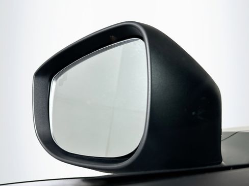 Used 2025 MAZDA CX-5 AWD 2.5 S w/ Preferred Package image 16