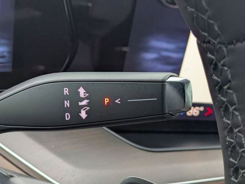 New 2026 Chevrolet Suburban High Country image 24