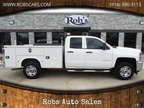 Used 2016 Chevrolet Silverado 2500 W/T image 1