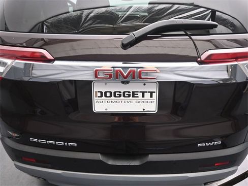 Used 2020 GMC Acadia SLE w/ Driver Convenience Package image 12